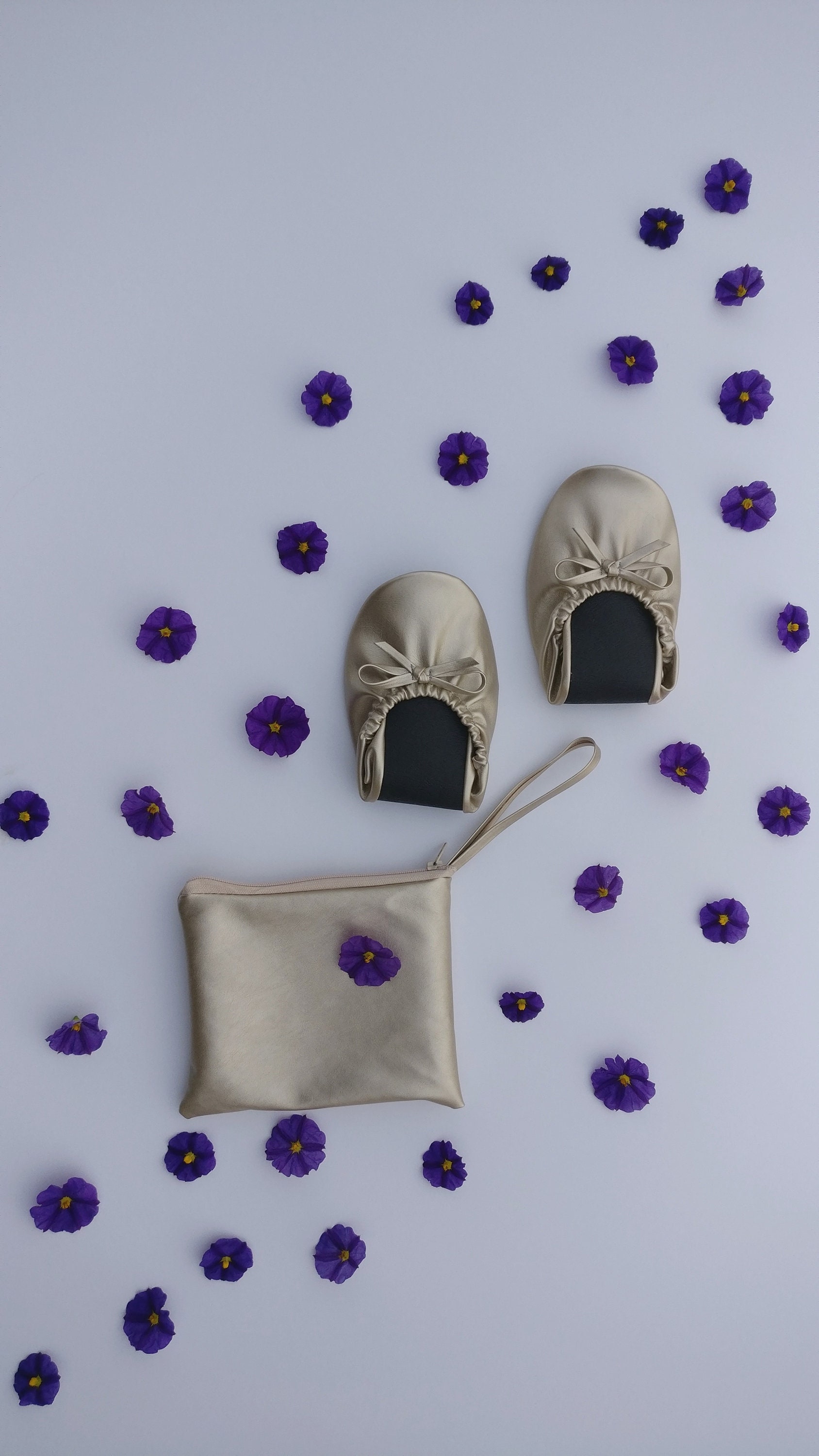 rollable flats