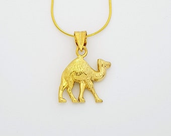 Camel pendant necklace clearance