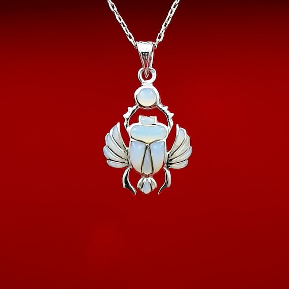 ムーンストーン スカラベ ネックレス、スターリング シルバー スカラベ
