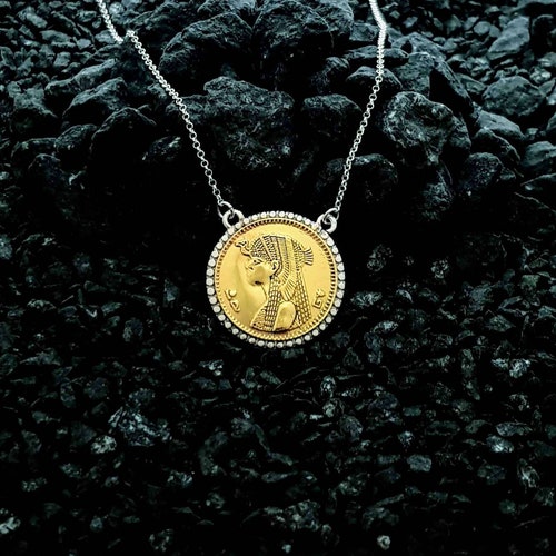 Egyptian Necklace Queen Cleopatra 