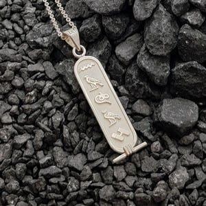 Personalized Cartouche Pendant Name Necklace, Your Name into Ancient Egyptian Hieroglyphic language, Cartouche Jewelry.