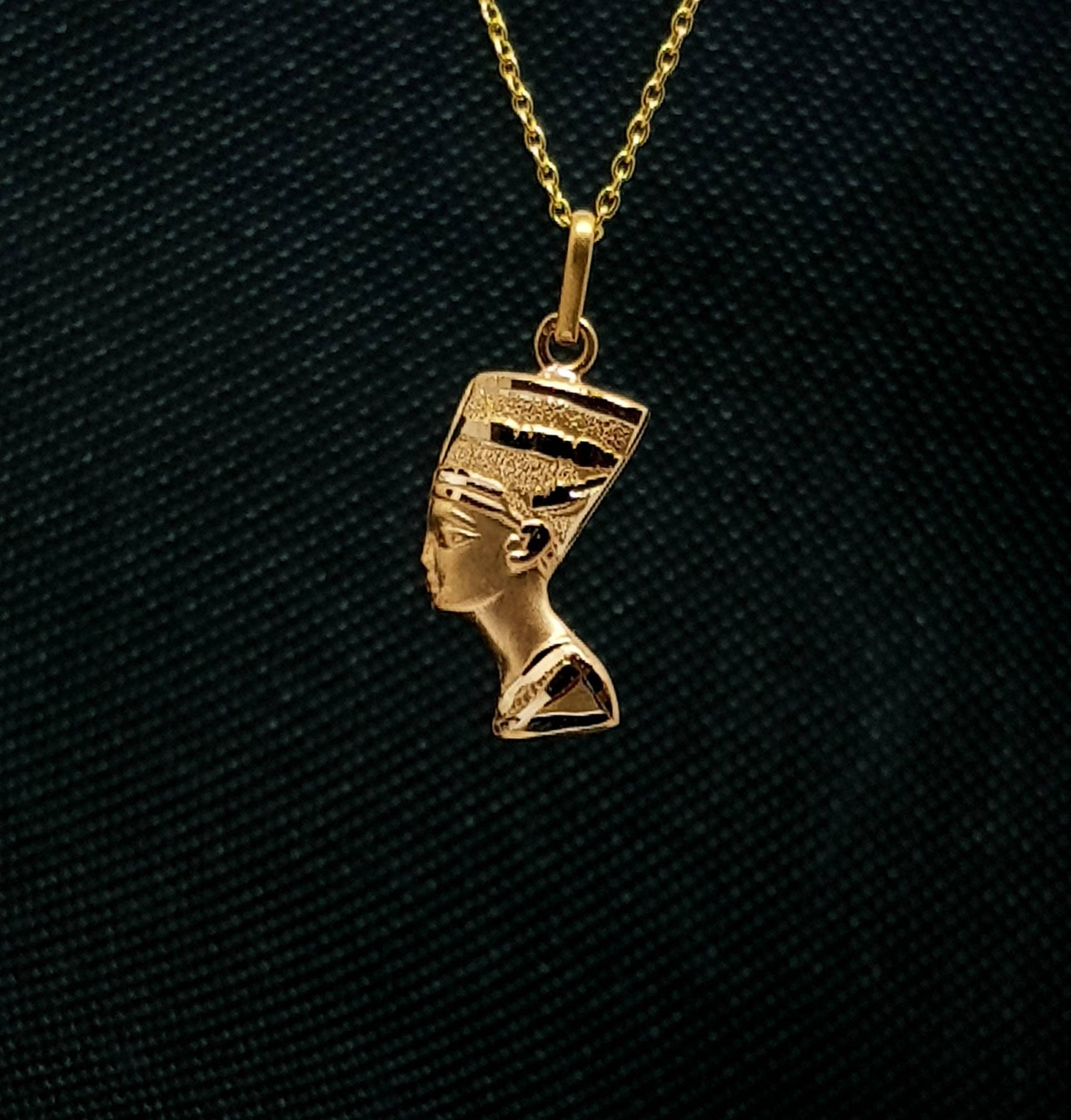18k Gold Nefertiti - Etsy 18k Gold Nefertiti - Etsy