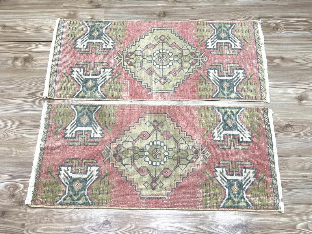 Vintage Oushak Wool Rug: Neutral Turkish Knotted Mat (1.5 X 3.4