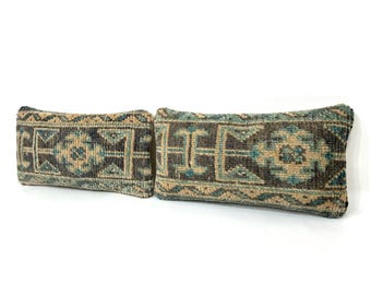 Paar Handgefertigte Wolle Kilim Kissenbezüge: Vintage türkisches Kissen ( 9x17 )