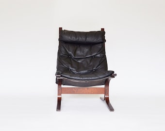 Vintage Black Leather Plywood Highback Siesta Chair Ingmar Relling Westnofa Norway 1960s Scandinavian Mid Century Modern Minimal Furniture