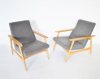 Vintage Light Grey Reupholstered Oak Armchairs 1970s Set of 2 Mid Century Modern Minimal Natural Bohemian Lithuanian Design Retro Furniture