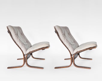 Scandinavian Beige Leather Plywood Siesta Chair Ingmar Relling Westnofa Denmark 1960s Set of 2 MidCentury Modern Minimalist Furniture Design