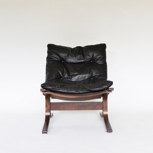 Vintage Black Leather Brown Plywood Siesta Chair Ingmar Relling Westnofa Denmark 1970s Scandinavian Mid Century Modern Original Furniture