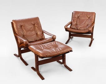 Sillas Siesta vintage de cuero coñac y madera contrachapada, otomanas Ingmar Relling Westnofa Dinamarca, década de 1970, juego de 3, diseño moderno escandinavo de mediados de siglo