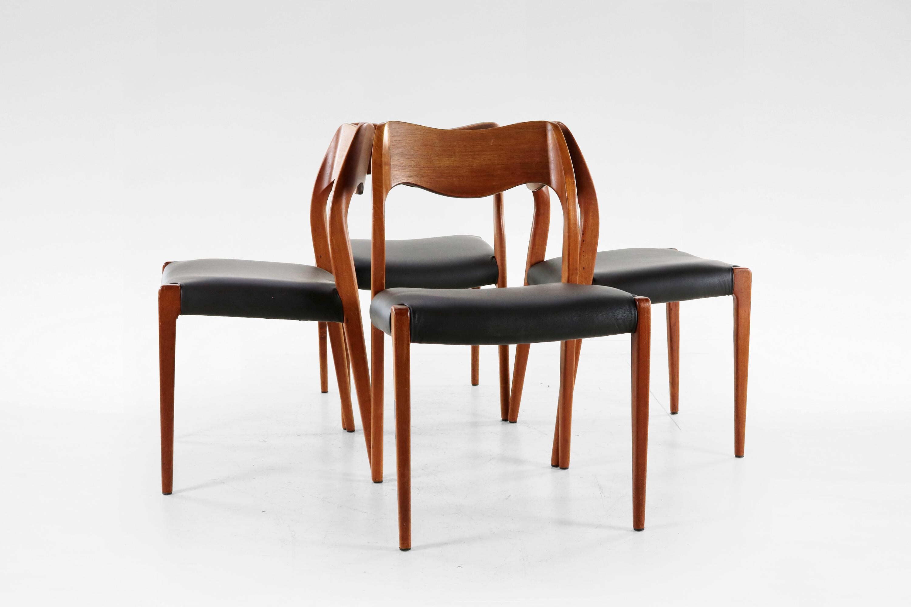 Moller Model 71 - Etsy