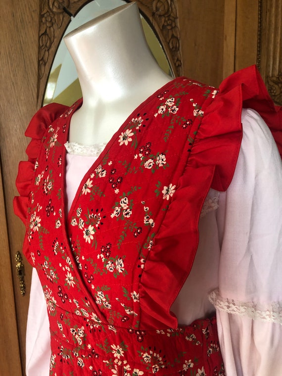 70's Quilted Dress In Red Calico Vintage Surplice… - image 5