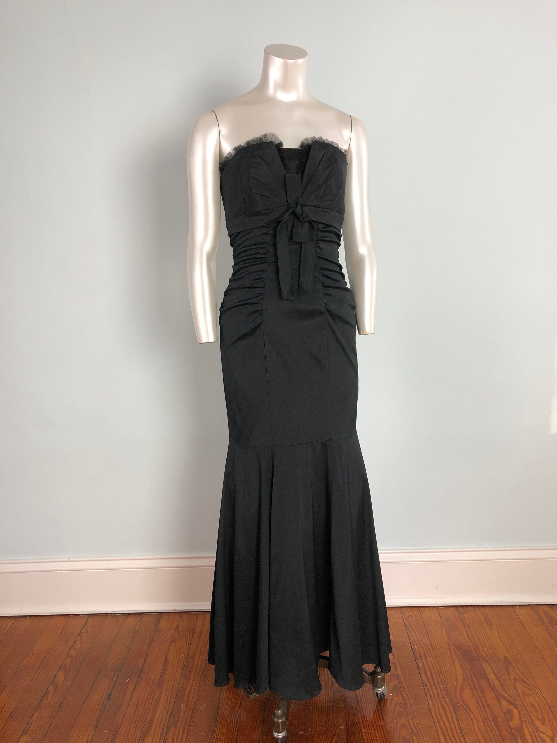 Y2k Vintage Black Mermaid Gown with Gathered Waist Shiny Acetate Boned Shirred Waist & Hips Strapless Maxi Length Formal Evening Wear