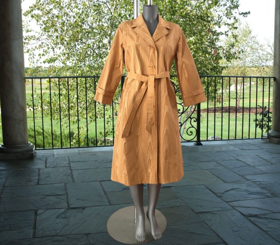 60’s 70’s Vintage Moire Yellow Gold Belted Coat C… - image 1