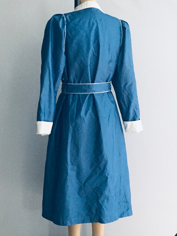 80's Vintage Braetan Blue & White Trench Coat - image 5