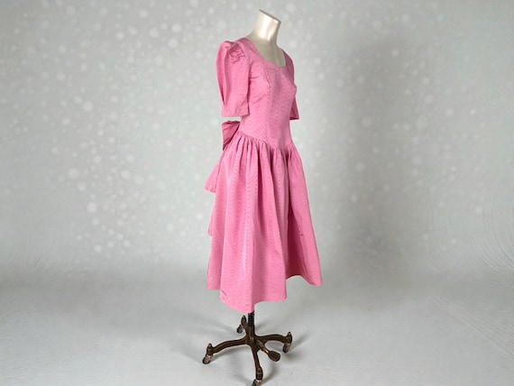 80s Pink Taffeta Party Dress Puffy Shoulders Ruffled Dress Back