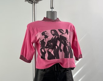 Blusa vintage de los 80 de Che Bella, supermodelo, rosa fucsia, con estampado gráfico, estilo pasarela, camisa de manga corta.