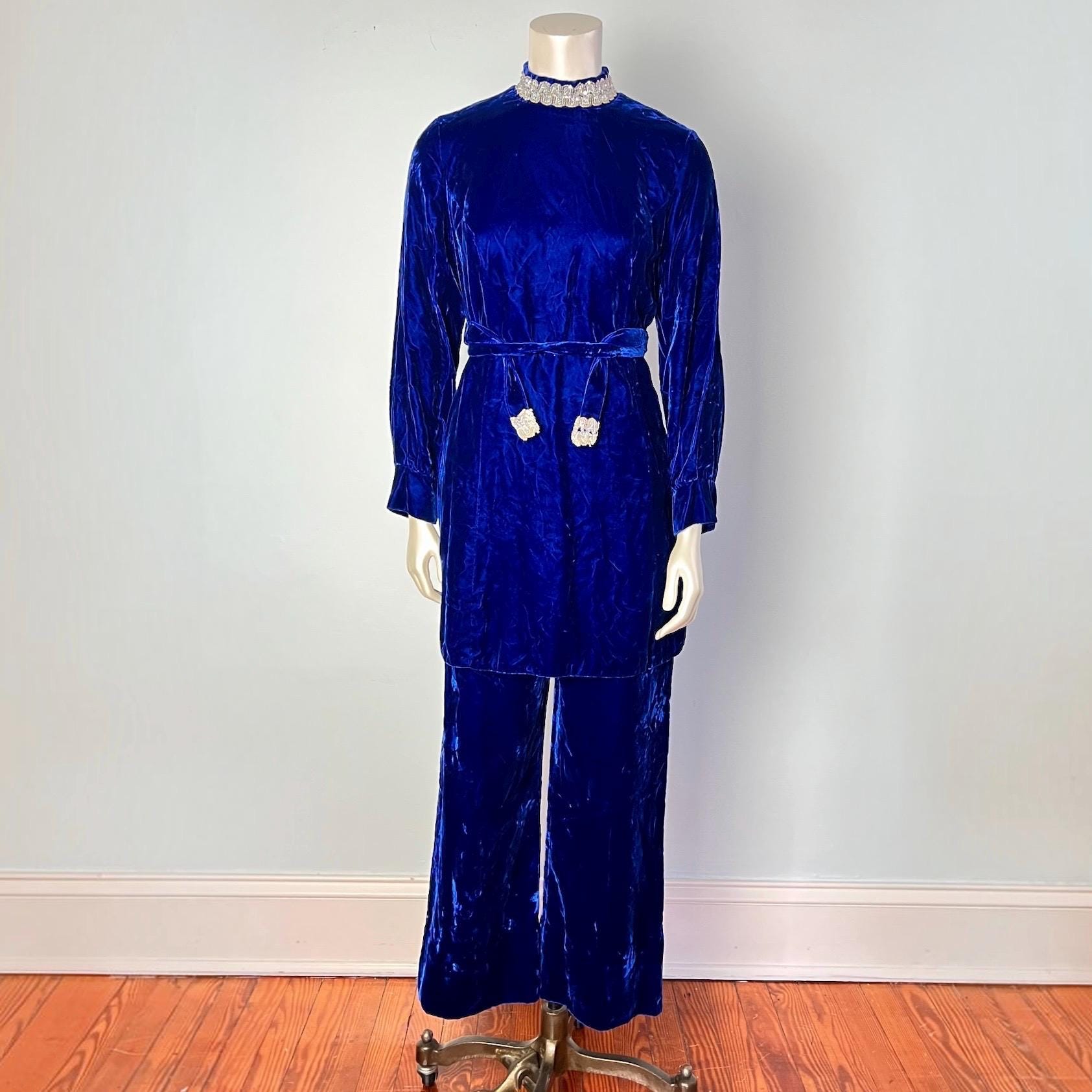 VintageWearsUSA - Etsy