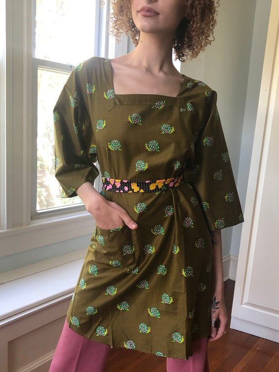 60's 70's Vintage Snails Top Apron Smock By Desig… - image 4