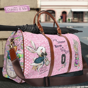 Overnight Bag ∙ Alice in Wonderland ∙ Weekend Bags ∙ Travel Bags • Bags for Diapers ∙ Bags and Gifts ∙ Backpack Gift ∙ Alice Bag Gifts