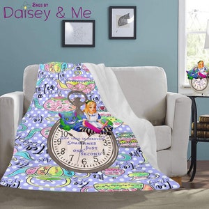 Blanket Gift for Women ∙ Alice in Wonderland ∙ Cheshire Cat ∙ Couch Blanket ∙ Great Birthday Gift for Mom ∙ Best Bags for Women ∙ Alice Gift