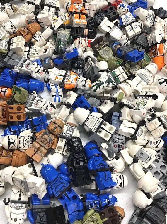 ONE Randomly Picked Lego Star Wars Clone Trooper Minifigure