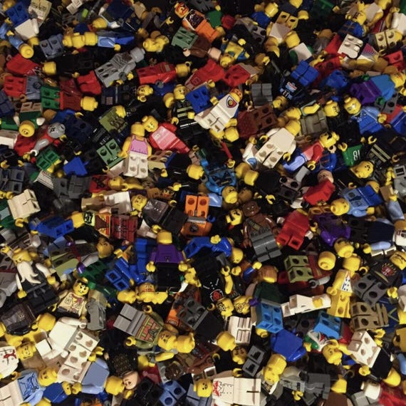 50 Lego Minifigures Randomly Selected People Town City Mix of