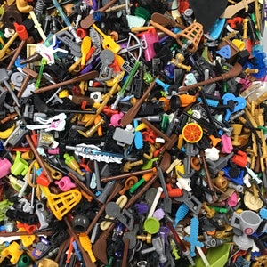 Lego lot of 100 Minifigure Accessories Randomly Picked from HUGE selection! Weapons Tools Fun Holdable Items!