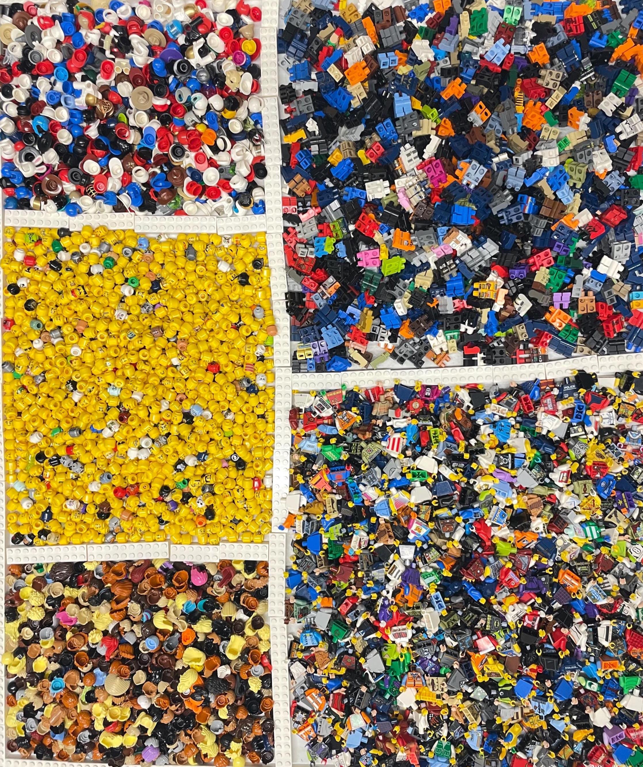 LEGO ランダムな胴体 200 個、頭部 200 個、脚 200 本、ヘアピース 100 