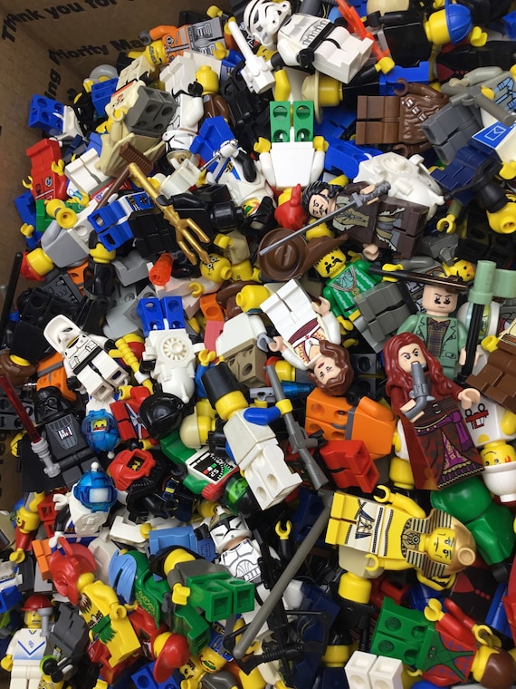 Lot Lego Minifigure Accessories Weapons Hair Hats 2 Pounds Lbs Mini Figures  Bulk