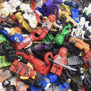 LEGO lot of 5 Ninjago minifigures randomly picked authentic figure mystery pack!