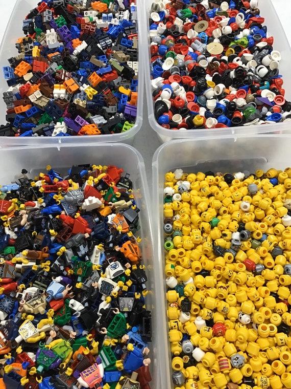 Lego 600 pieces hotsell