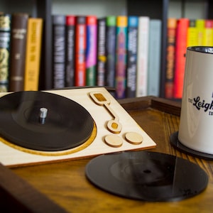 Cool NeedleDrop Retro Mini Turntable Coaster Set Creates Nostalgic