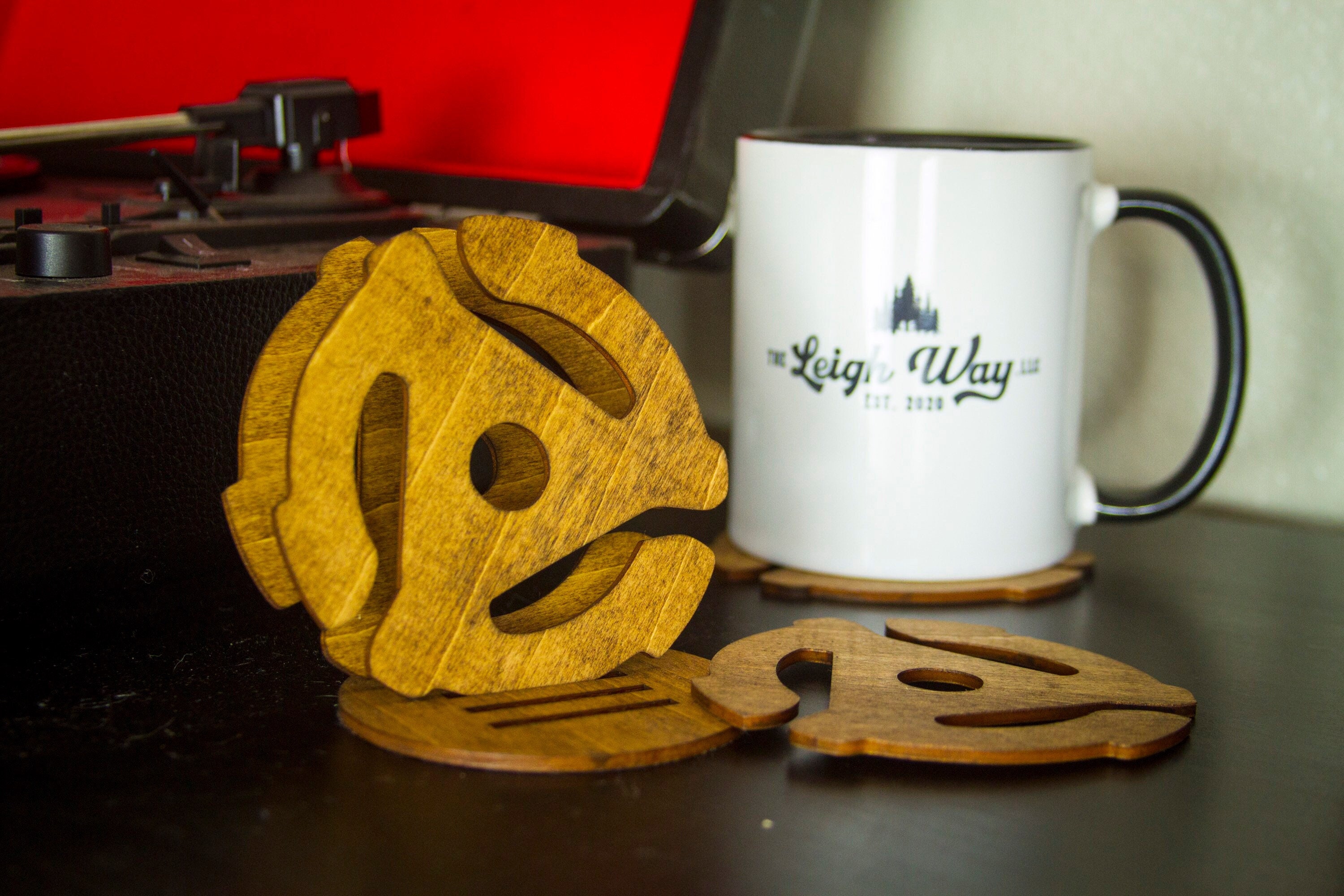 Laser cut Round Palmate Leaf Wooden Coasters with Holder Wedding