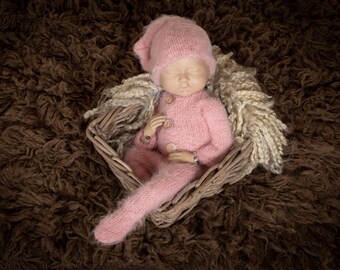 Powder pink footed romper & sleep hat set