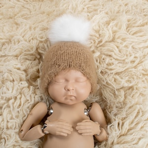 Teddy Brown NEWBORN - fluffy pompom hat
