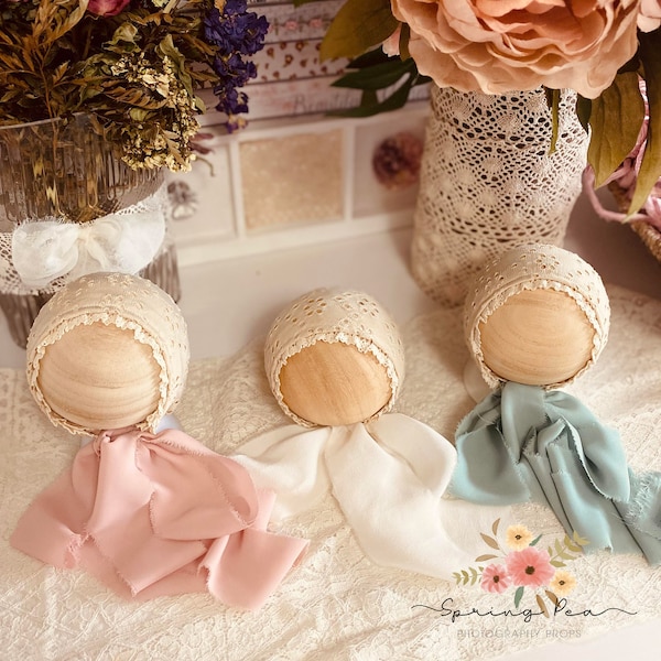 Newborn eyelet lace bonnet