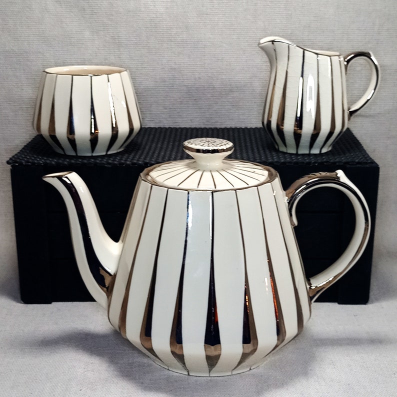 Vintage Sadler Tea Set, Sadler Teapot, Sugar Bowl and Milk Jug, Silver