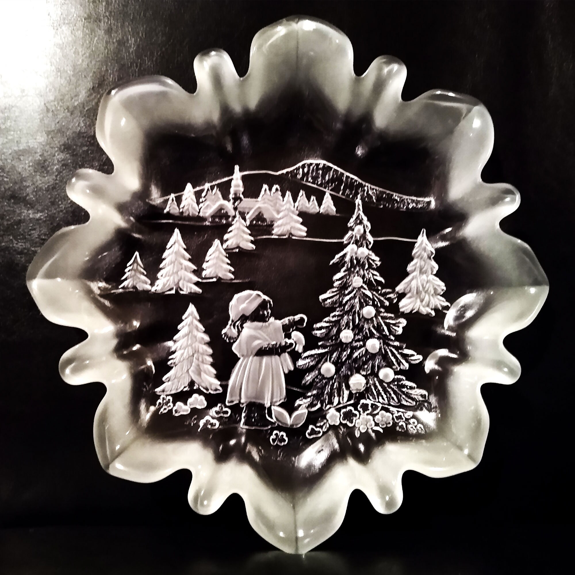 Mikasa christmas platter hotsell