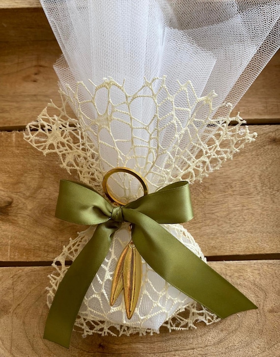 Olive Leaf Wedding Favor: Ivory Tulle Pouch With Koufeta - Etsy display picture 1
