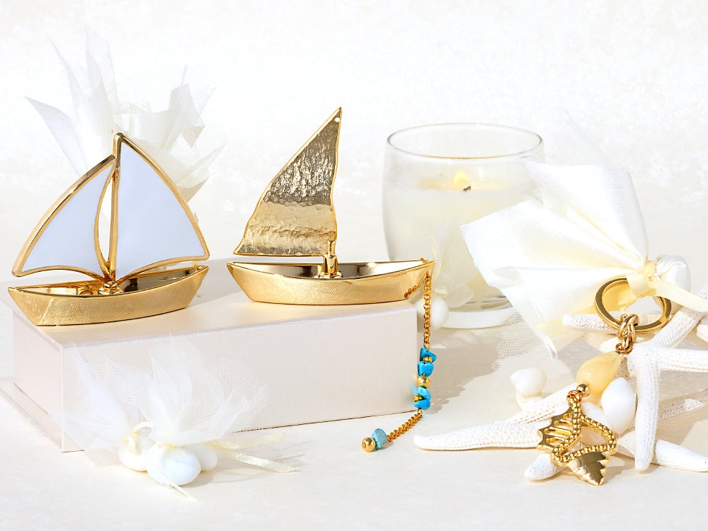 Cadeaux de mariage voilier en or plaqué élégant et unique