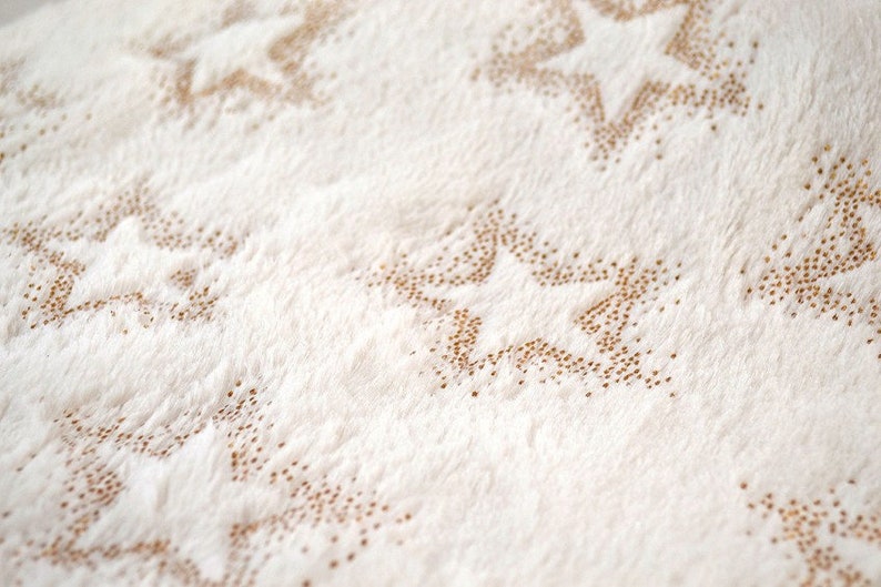 Faux Fur Fluffy Fabric by the Yard with Big Stars  (50cm/19.68inches) Christmas Warm Textile White Pastel Pink 