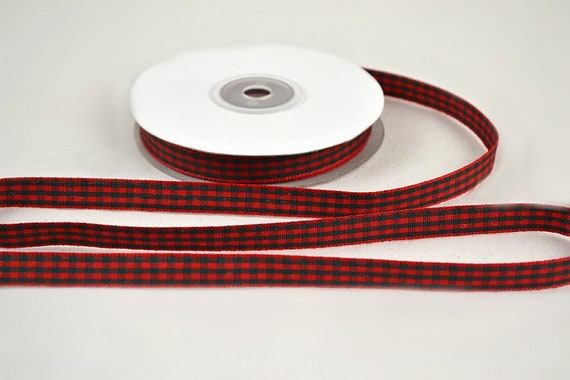 Slim Tartan Plaid Christmas Ribbon, Thin Checkered Trim in Red and Black,  Unique Ribbon for Bows and Decorations, Seasonal Wreaths 