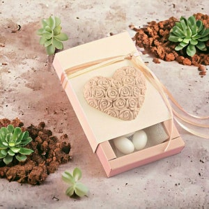 Beige Scented Heart Wedding Favor Box: Almond Dragees