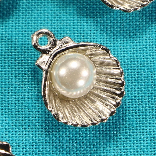 Seashell 15mm with White Acrylic Faux Pearl Silver Tone 3D Ocean Beach Charms - 1282