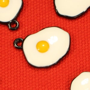 Fried Egg 19mm White, Yellow and Black Enamel Metal Alloy Single Sided 2D Food Charms - 0978