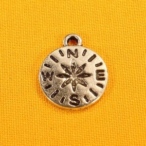 Kleiner Kompass 17 mm Antik Silber Ton einseitig Reise-Navigation Charms - 0240