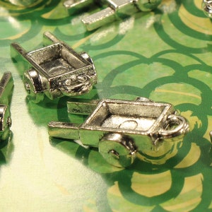 Garden Cart Wheelbarrow 22mm Antique Silver Tone 3D Gardening Charms - 0688