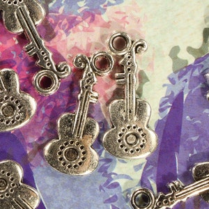 Classical Guitar 21mm Antique Silver Tone Double Sided Music Charms 0720 image 1