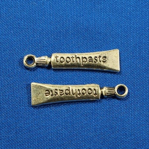 Zahnpasta 28 mm Antik Silber Ton 3D Zahnpflege Charms - 0228