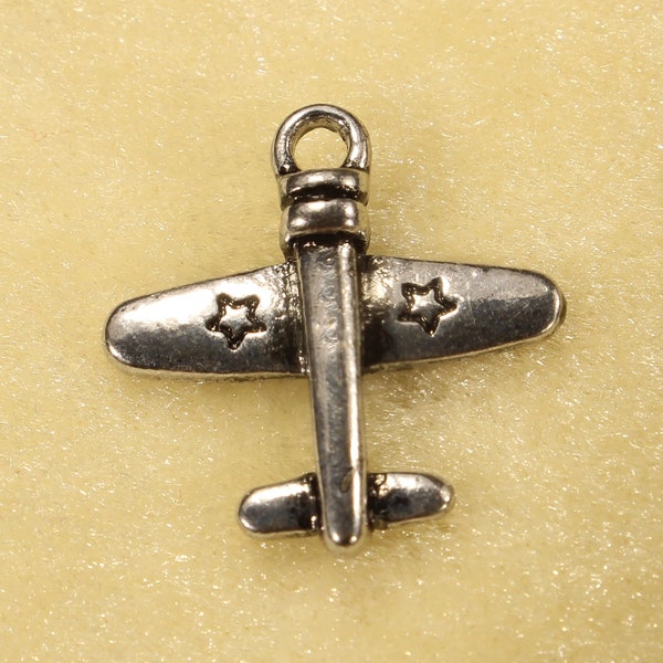 Military Airplane 18mm Antique Silver Tone Single Sided 2D Aircraft Charms - 0379